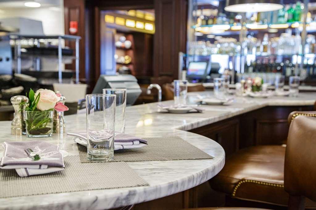 The Pfister Hotel Milwaukee Restaurant bilde